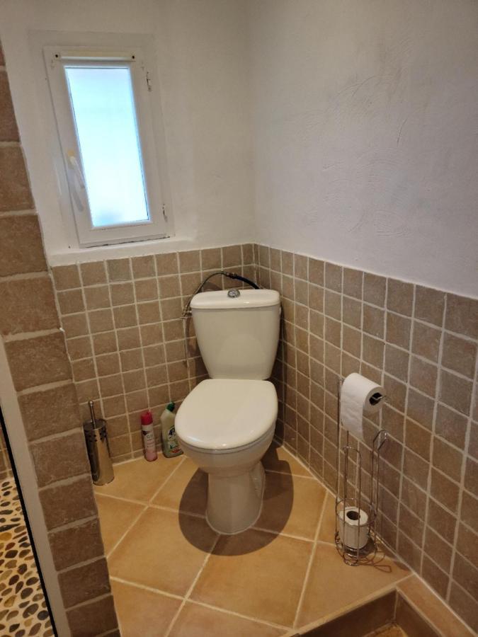 Bastide De L'Oliveraie Avec Jacuzzi Jouques Esterno foto